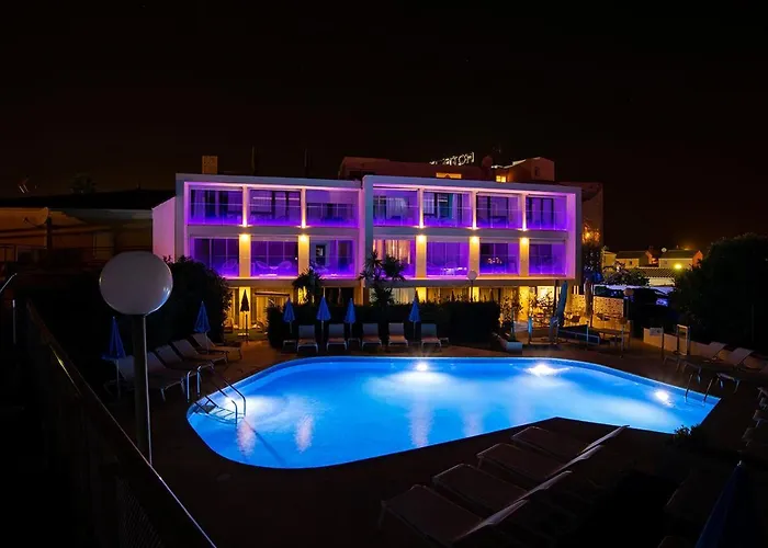 Hotel Eve Cap D'agde Village Naturiste 3*