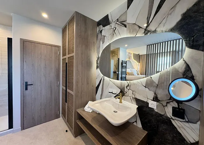 Eve Cap D'agde Village Naturiste Hotel 3*