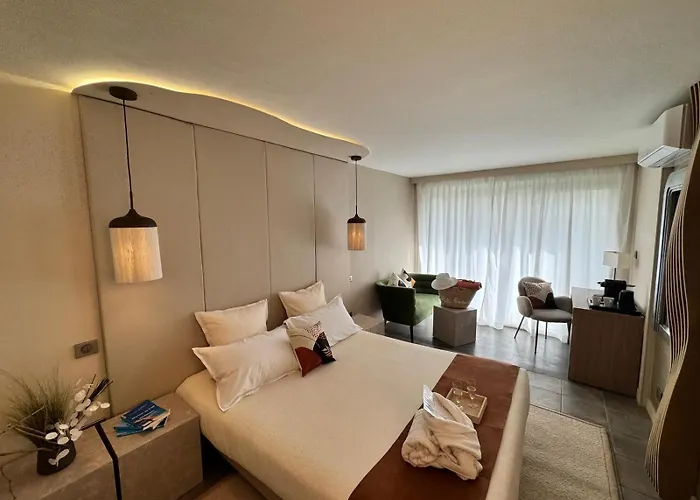 Eve Cap D'agde Village Naturiste Hotel