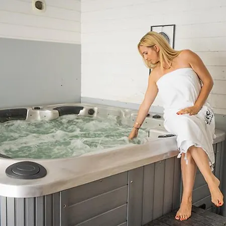 Eve&spa Village Naturiste Hotel