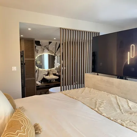 Eve&spa Village Naturiste Hotel 3*