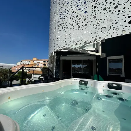 Eve&spa Village Naturiste Hotel