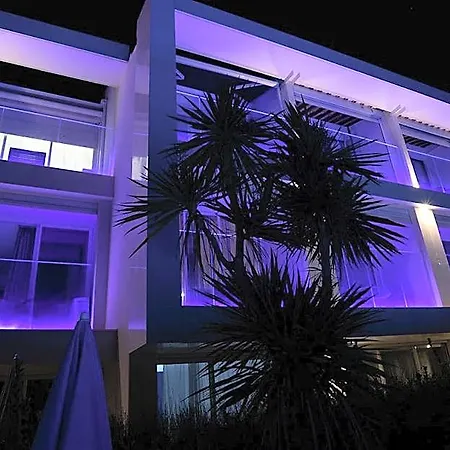 מלון Eve Cap D'agde Village Naturiste 3*
