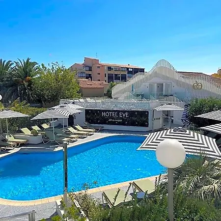 Eve Cap D'agde Village Naturiste